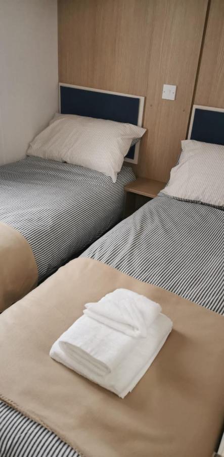 Three Lochs Holiday Caravan For Families And Couples Balminnoch エクステリア 写真